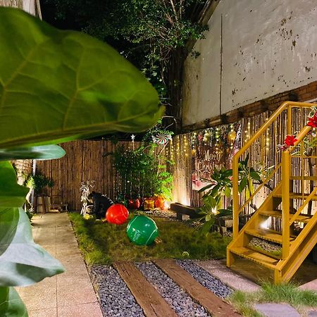捉鳳凰 台南百年老宅包棟導覽民宿系列catchphoenix Centennial Guesthouse エクステリア 写真