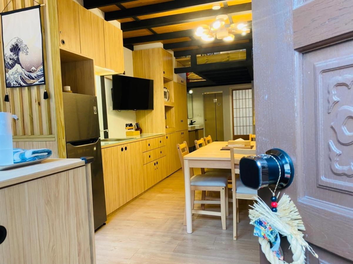 捉鳳凰 台南百年老宅包棟導覽民宿系列catchphoenix Centennial Guesthouse エクステリア 写真
